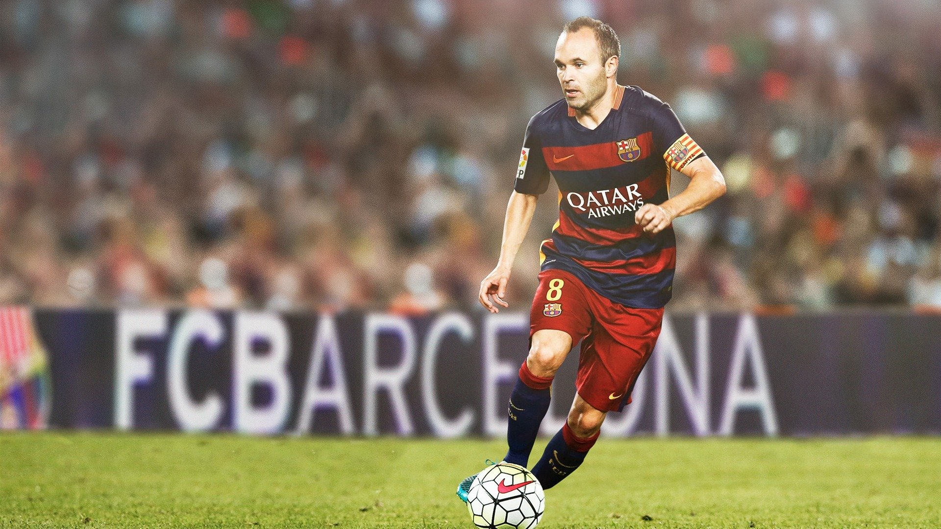 在2015年季后赛火热的“水花”模式中，库里场均命中率高达45%以上，成为联盟最强远射手