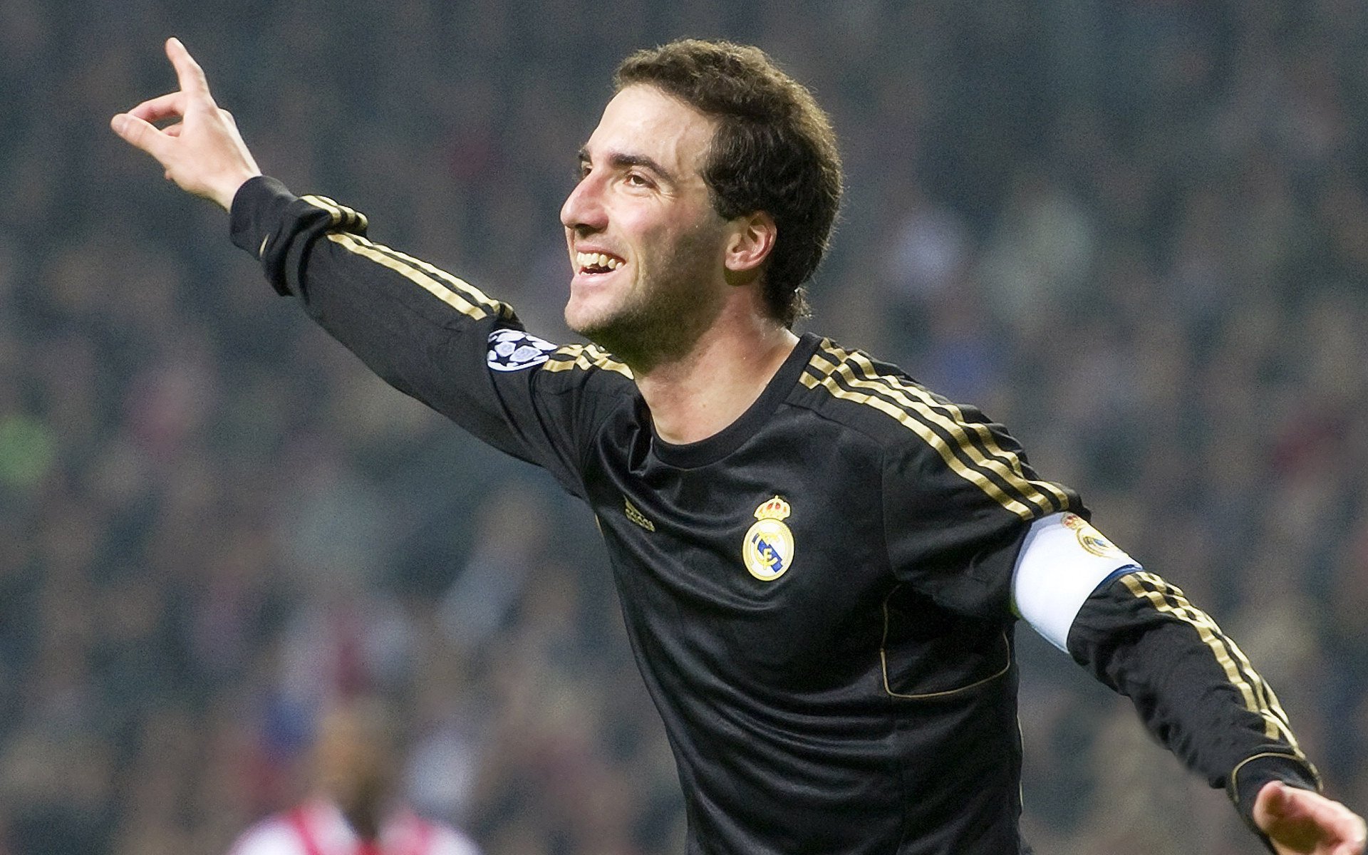 巴萨客场3-1战胜毕尔巴鄂竞技，豪取四连胜，巴萨3_0